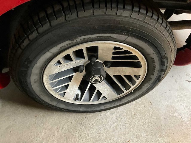 Pontiac - firebird - personenauto - afbeelding 10 van  25