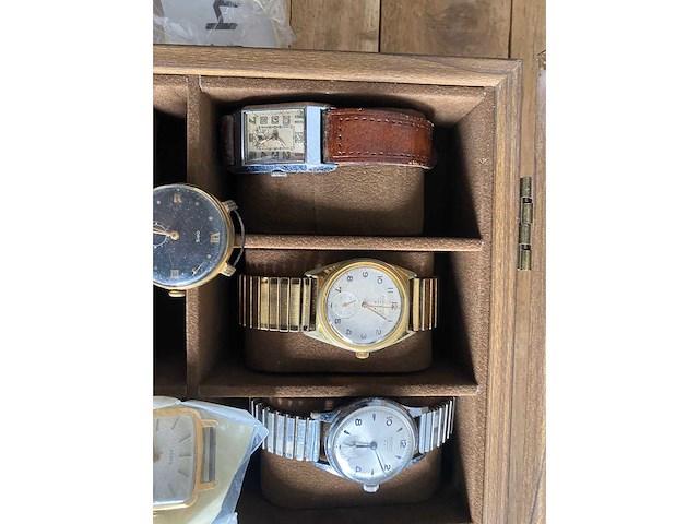 Pontiac, oris, verdal, enz... - mechanisch horloge - horloge - 40-70 - polshorloge (14x) - afbeelding 2 van  4