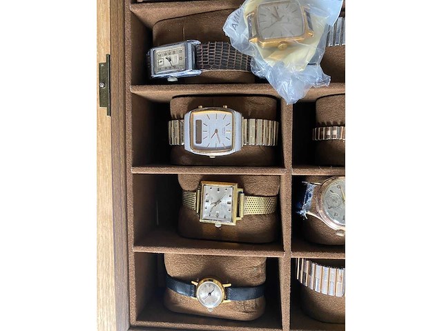 Pontiac, oris, verdal, enz... - mechanisch horloge - horloge - 40-70 - polshorloge (14x) - afbeelding 3 van  4