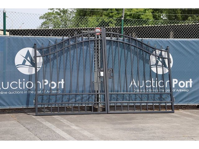 Poort 3.6x2.3m nieuw - afbeelding 1 van  1