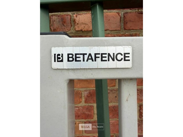 Poort met palen - afbeelding 3 van  4