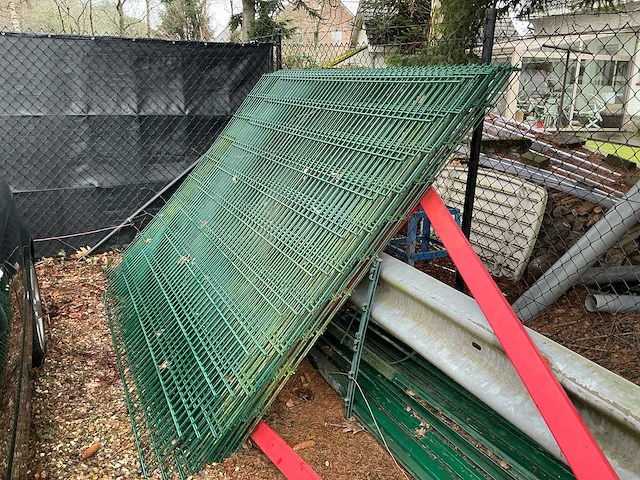 Poort met tuinomheining (17x) - afbeelding 1 van  6