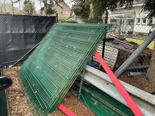 Poort met tuinomheining (17x) - afbeelding 2 van  6