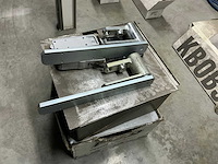 Poortmotor - afbeelding 2 van  2