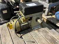 Poortmotor - afbeelding 1 van  3