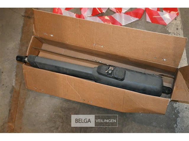 Poortopener / poortaandrijving - afbeelding 1 van  5