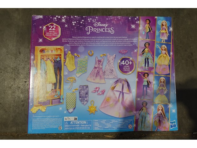 Poppen- en kledingkast speelset hasbro - afbeelding 2 van  3