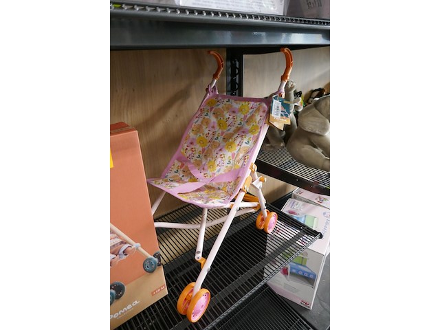 Poppen en buggy's - afbeelding 4 van  4