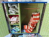 Poppenhuisje met inhoud 50x17x38cm - afbeelding 2 van  3