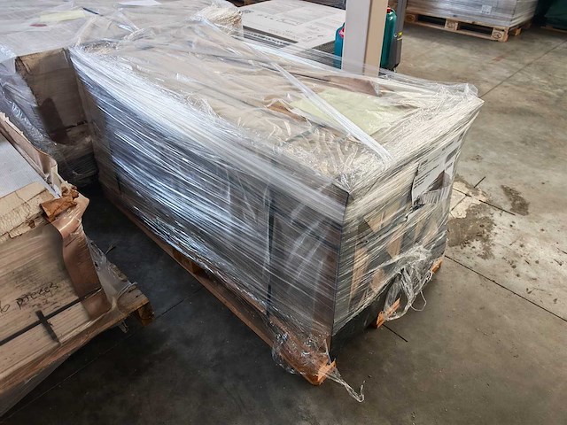 Porcelanosa linz topo mat wandtegel 59,6x150 cm 41,10 m² - afbeelding 3 van  3