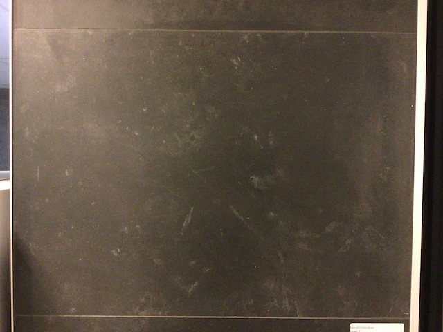 Porcelanosa magma black mat wandtegel 33,3x100 cm 30 m² - afbeelding 6 van  7