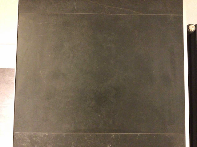 Porcelanosa magma black mat wandtegel 33,3x100 cm 30 m² - afbeelding 7 van  7