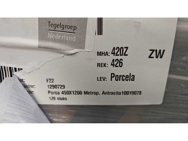 Porcelanosa metropolitan antracita mat wandtegel 45x120 cm 24,3 m² - afbeelding 6 van  11