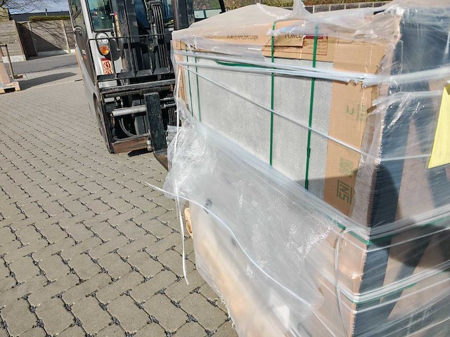 Porcelanosa metropolitan antracita mat wandtegel 45x120 cm 32,4 m² - afbeelding 9 van  11