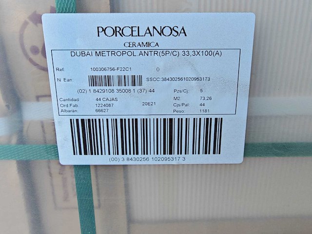 Porcelanosa metropolitan dubai antracita mat wandtegel 33,3x100 cm 36,63 m² - afbeelding 4 van  4