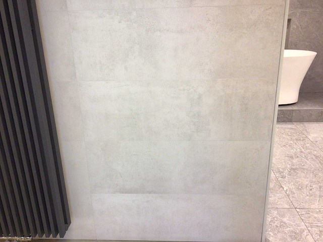 Porcelanosa metropolitan nature caliza mat wandtegel 33,3x100 cm 30,97 m² - afbeelding 1 van  11