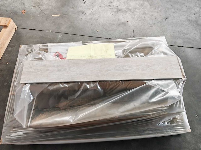 Porcelanosa tanzania white mat 14,3x90 cm vloertegel 55,6 m² - afbeelding 3 van  3