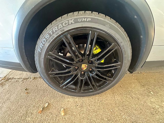 Porsche - 2014 - cayenne - s hybride facelift - personenauto - afbeelding 4 van  54