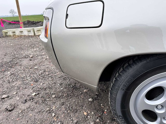 Porsche - 928 - oldtimer - afbeelding 26 van  50