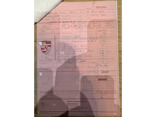 Porsche - 928 - oldtimer - afbeelding 37 van  50