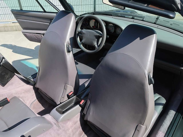 Porsche - 993 carrera - 993 - classic cars >15 - afbeelding 38 van  73