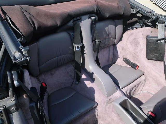 Porsche - 993 carrera - 993 - classic cars >15 - afbeelding 39 van  73