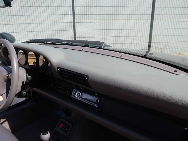 Porsche - 993 carrera - 993 - classic cars >15 - afbeelding 46 van  73