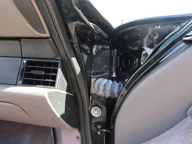 Porsche - 993 carrera - 993 - classic cars >15 - afbeelding 49 van  73