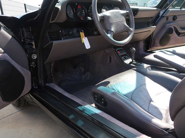 Porsche - 993 carrera - 993 - classic cars >15 - afbeelding 51 van  73