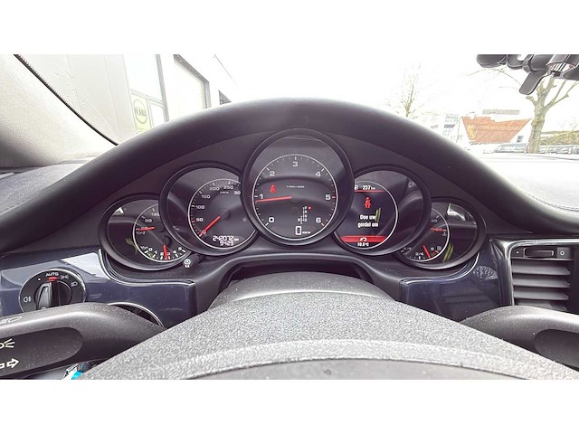 Porsche - panamera - platinum - car - 2012 - afbeelding 29 van  37