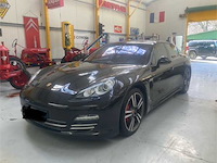 Porsche - panaméra 4 - platinum editie - auto - 2013 - afbeelding 31 van  33