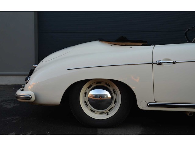 Porsche 356 speedster 1956 - afbeelding 4 van  22