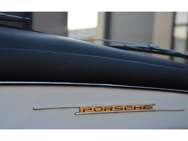 Porsche 356 speedster 1956 - afbeelding 20 van  22