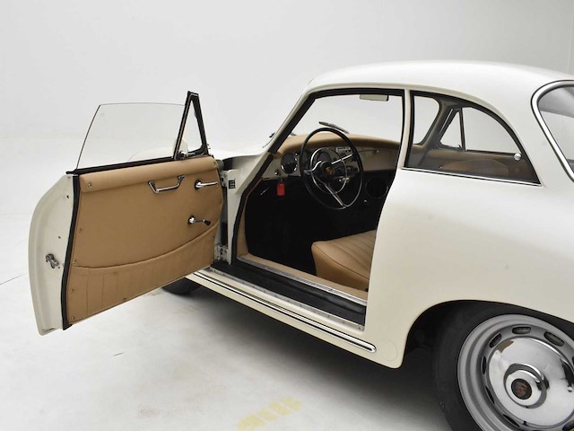 Porsche 356b t6 notchback karmann coupe - afbeelding 14 van  59