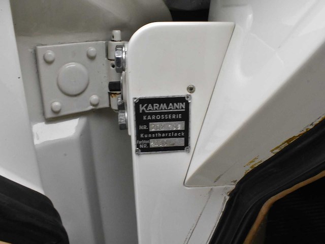 Porsche 356b t6 notchback karmann coupe - afbeelding 19 van  59