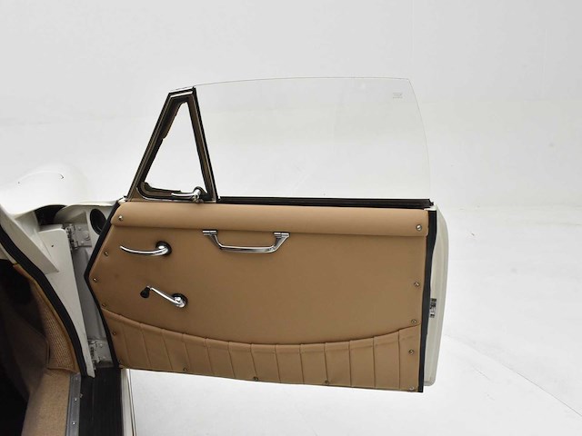 Porsche 356b t6 notchback karmann coupe - afbeelding 40 van  59