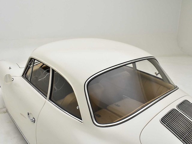 Porsche 356b t6 notchback karmann coupe - afbeelding 54 van  59