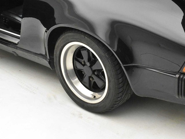 Porsche 911 3.0 targa no reserve - afbeelding 5 van  60