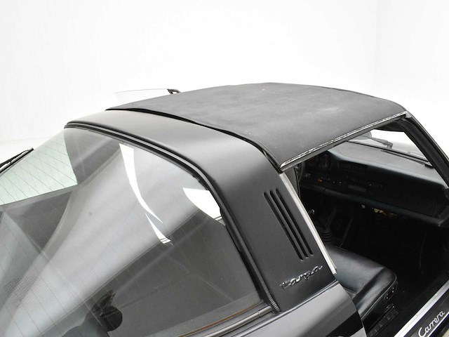 Porsche 911 3.0 targa no reserve - afbeelding 31 van  60