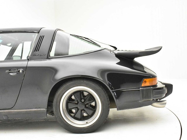 Porsche 911 3.0 targa no reserve - afbeelding 50 van  60