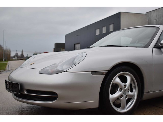 Porsche 911 996 carrera - afbeelding 8 van  32