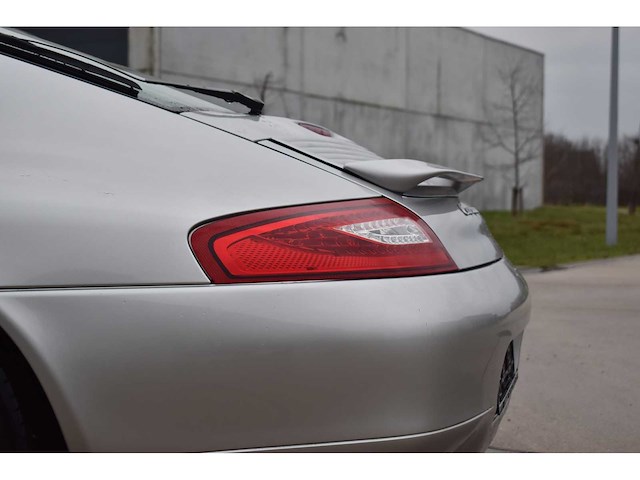 Porsche 911 996 carrera - afbeelding 10 van  32