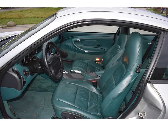 Porsche 911 996 carrera - afbeelding 19 van  32