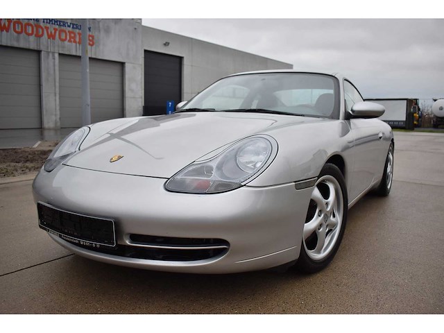 Porsche 911 996 carrera - afbeelding 12 van  32