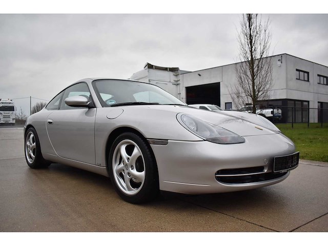 Porsche 911 996 carrera - afbeelding 29 van  32