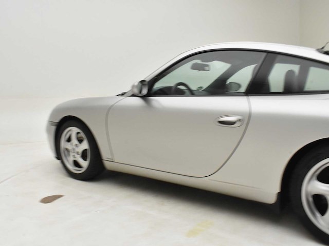Porsche 911 996 carrera - afbeelding 47 van  56