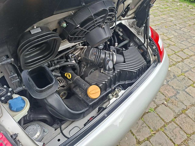 Porsche 911 996 carrera - afbeelding 22 van  43