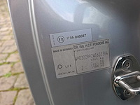 Porsche 911 996 carrera - afbeelding 31 van  43