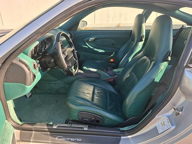Porsche 911 996 carrera - afbeelding 15 van  55