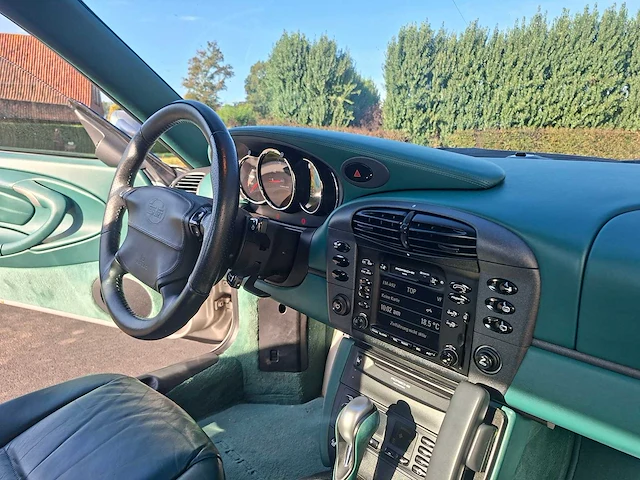 Porsche 911 996 carrera - afbeelding 32 van  55